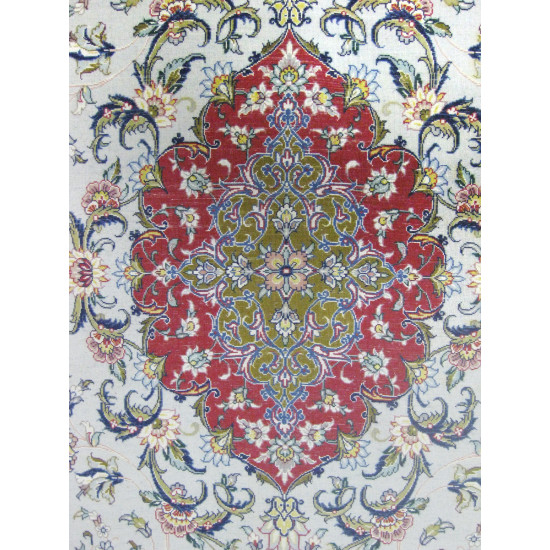 Design Silk Wool Isfahan Persian Rug, Are Persian Rugs Made Of Wool